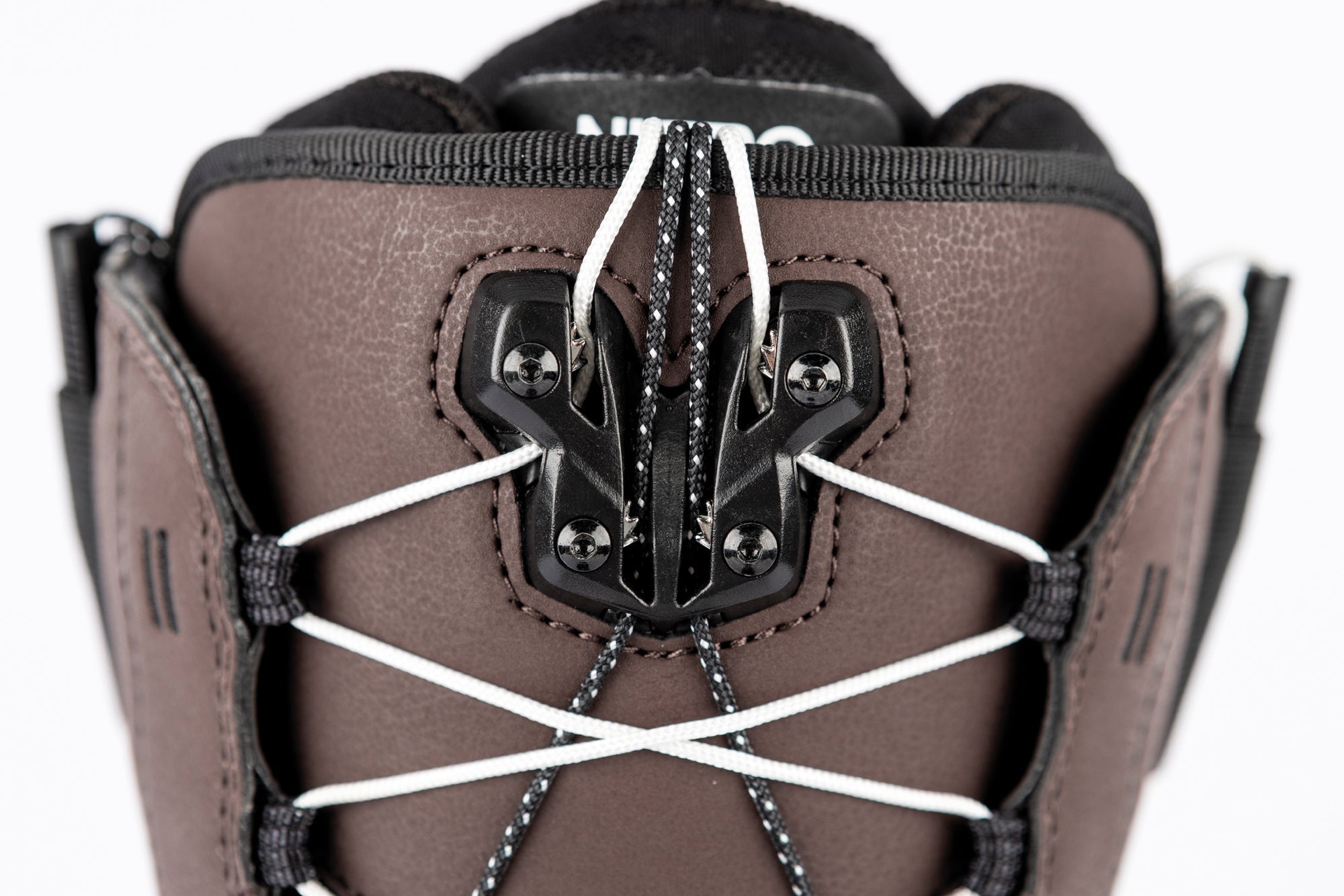 MONARCH STEP ON TLS 2026