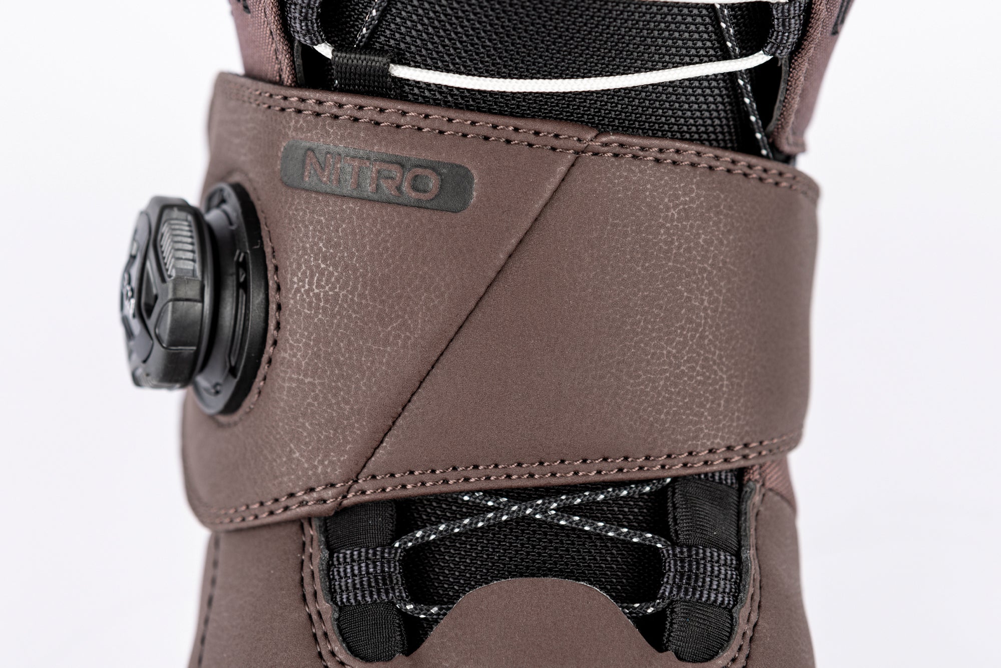 MONARCH STEP ON TLS 2026