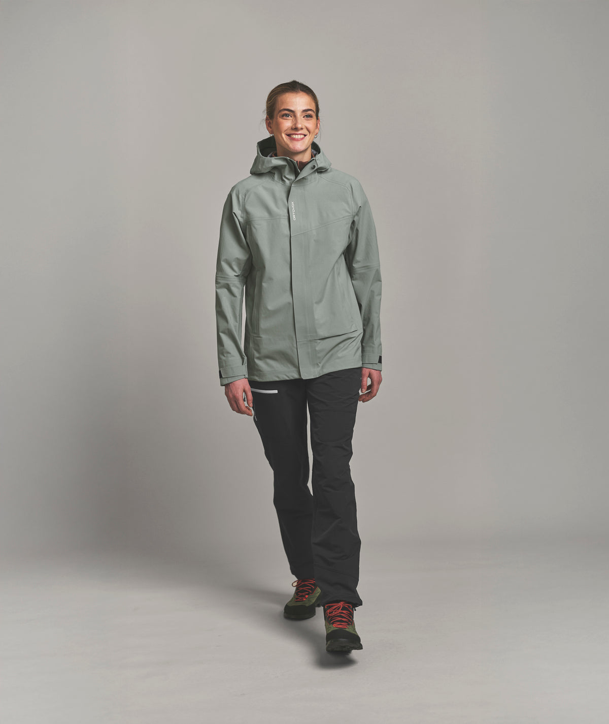 Ortovox Seceda 3L Jacket Women's in Wild Berry