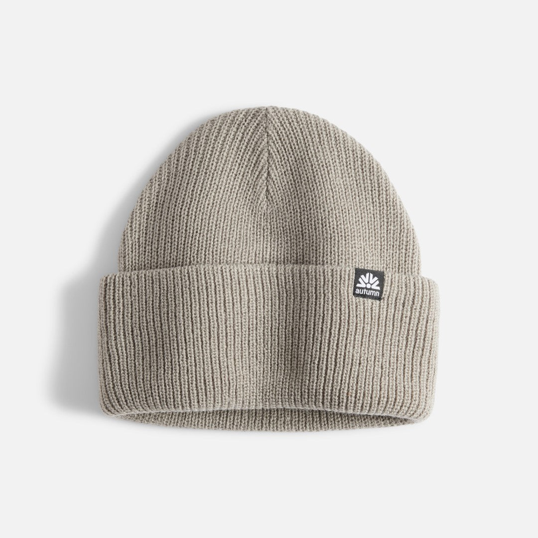SIMPLE SOLID BEANIE